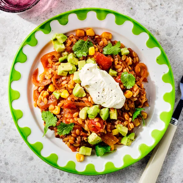 Tex-Mex orzo met gehakt en cheddar